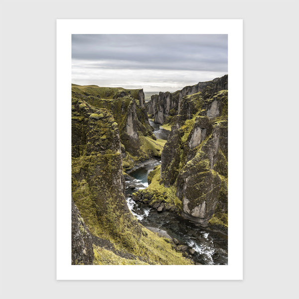 Fjaðrárgljúfur kanyon